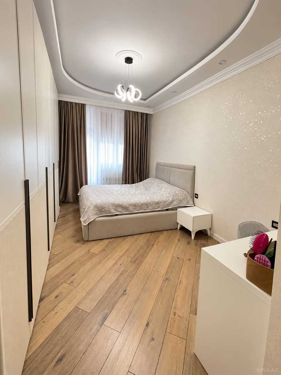 3 otaqlı Yeni tikili, İnşaatçılar m., Bakı
