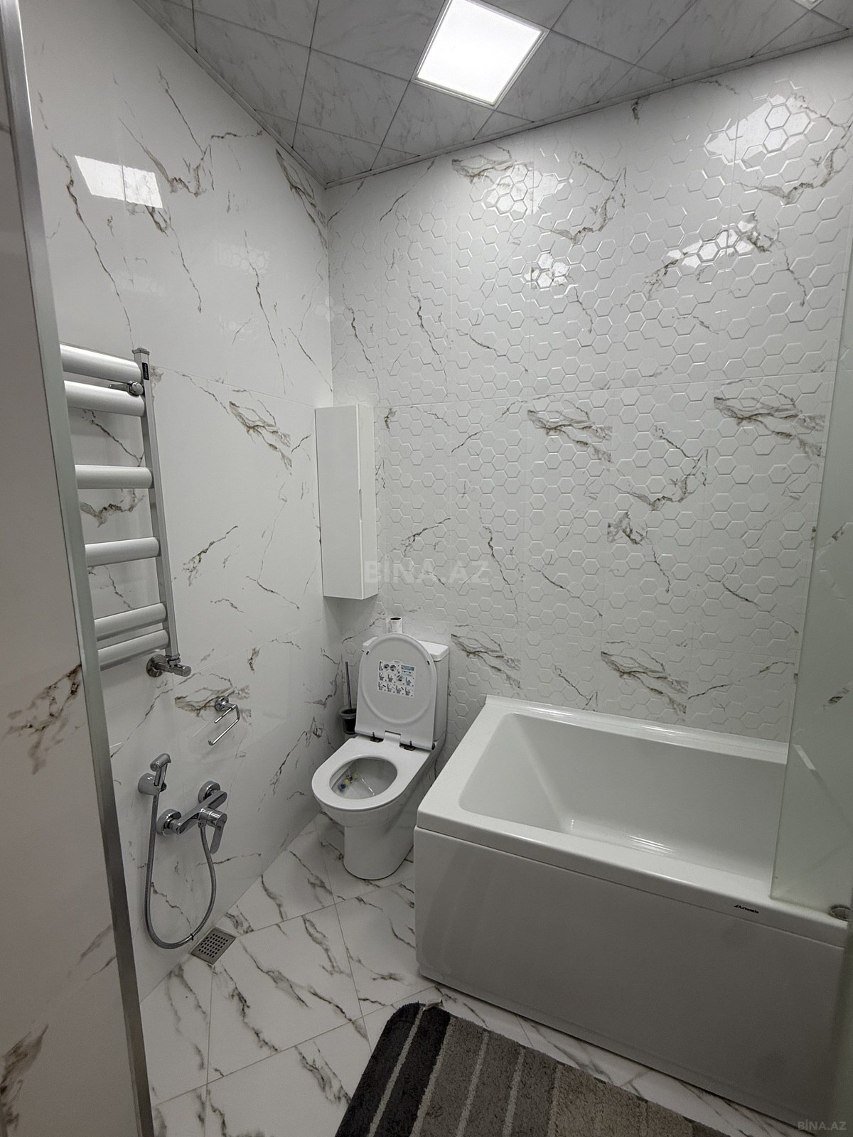 3 otaqlı Yeni tikili, Şah İsmayıl Xətai m., Bakı