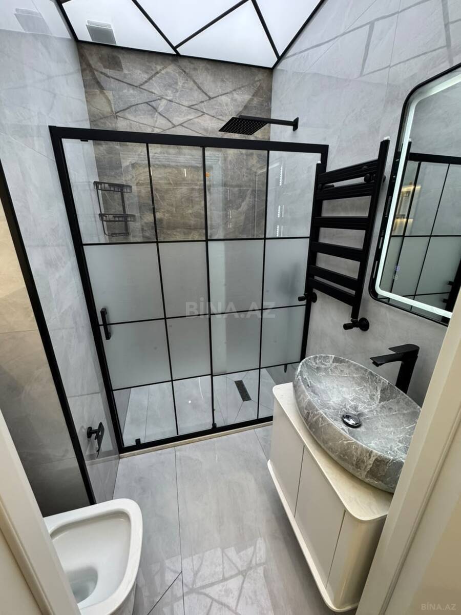 2 otaqlı Yeni tikili, 8 Noyabr m., Bakı