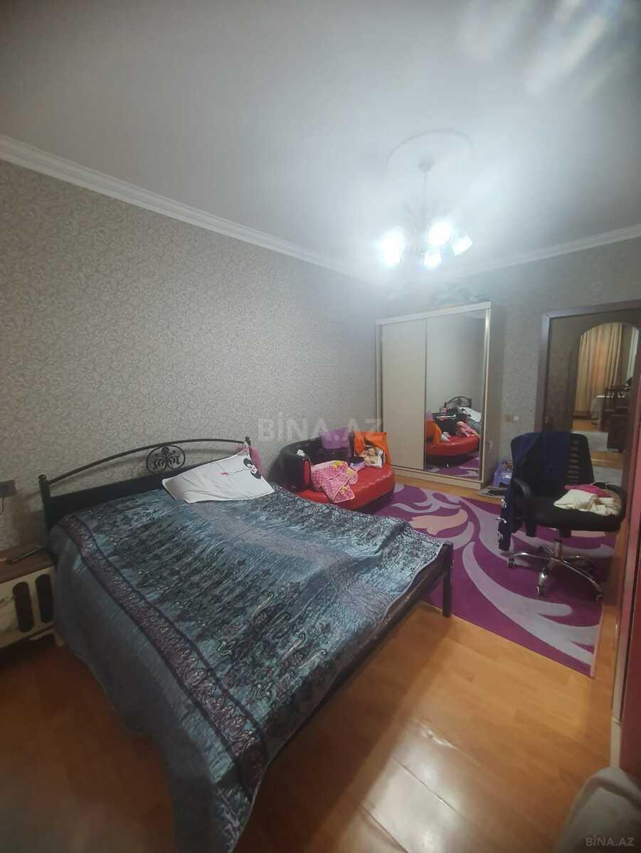 3 otaqlı Köhnə tikili, Yeni Günəşli q., Bakı