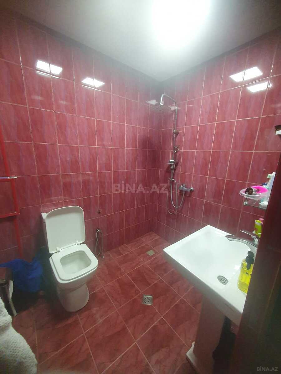 3 otaqlı Köhnə tikili, Yeni Günəşli q., Bakı