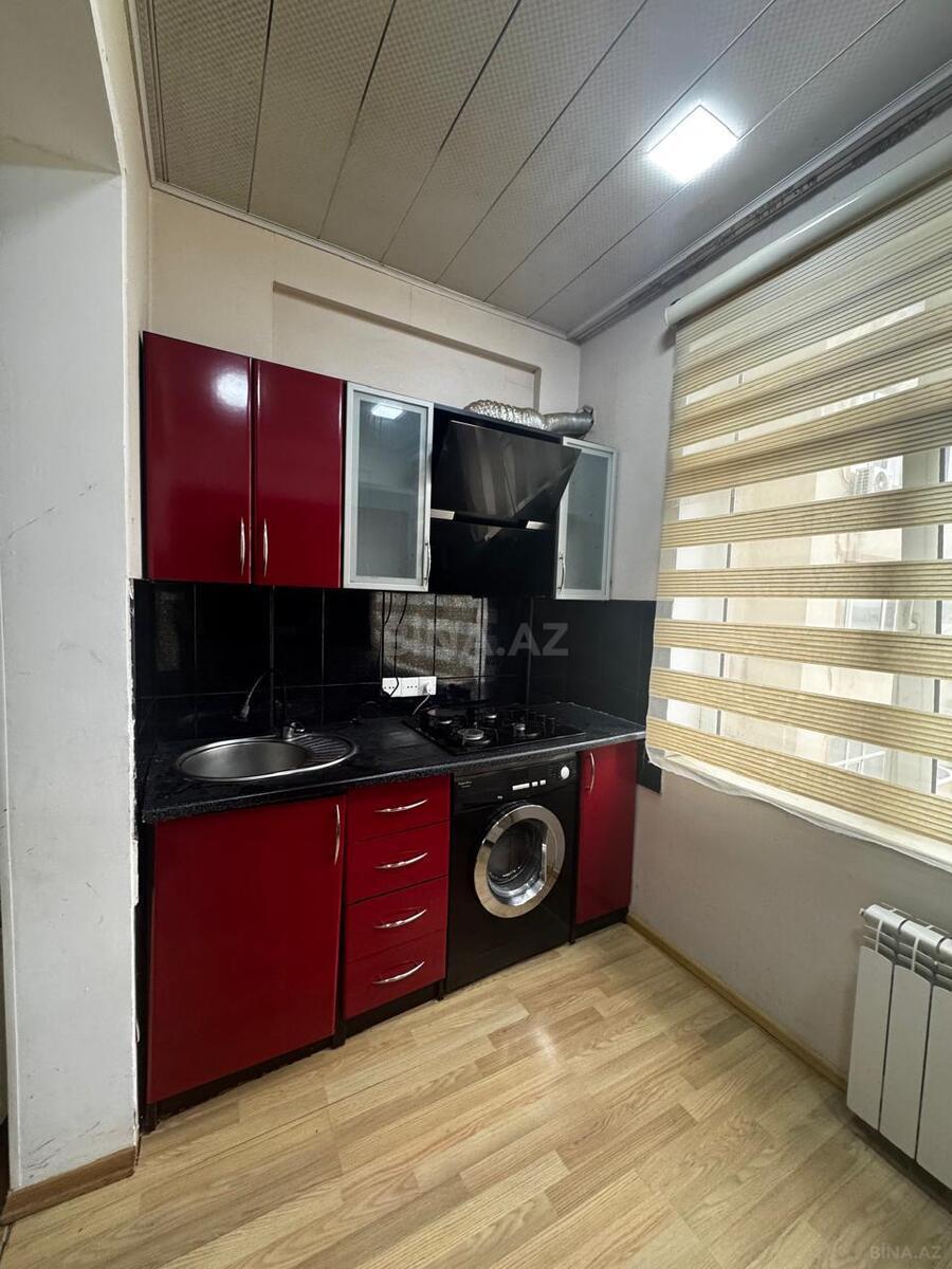 3 otaqlı Yeni tikili, İnşaatçılar m., Bakı