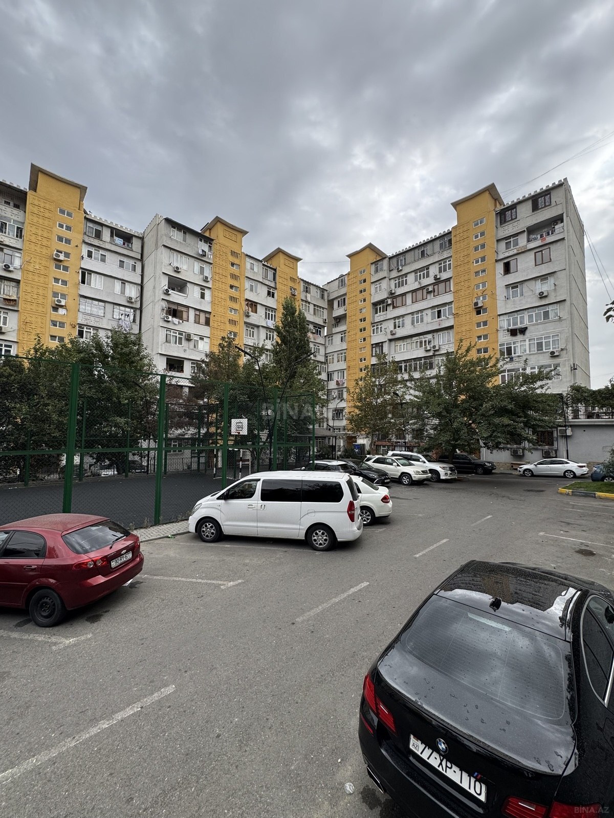 2 otaqlı Köhnə tikili, İnşaatçılar m., Bakı