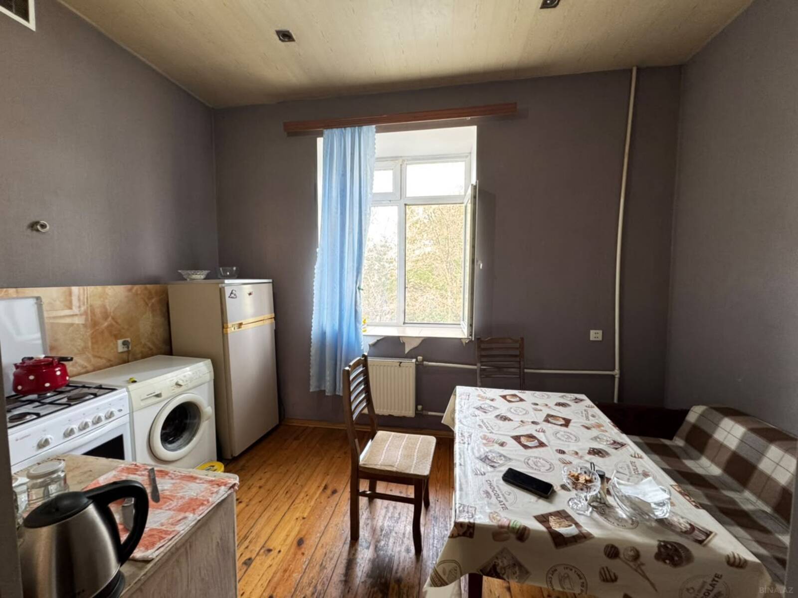 2 otaqlı Köhnə tikili, Bakıxanov q., Bakı
