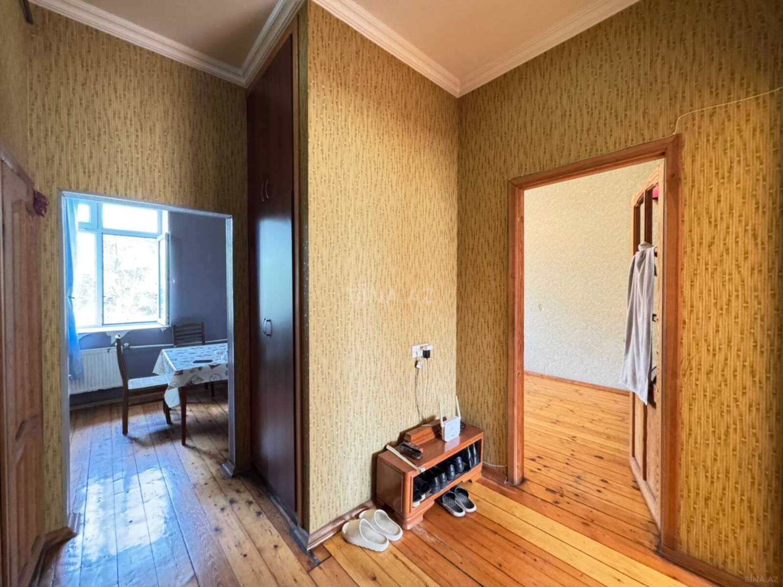 2 otaqlı Köhnə tikili, Bakıxanov q., Bakı