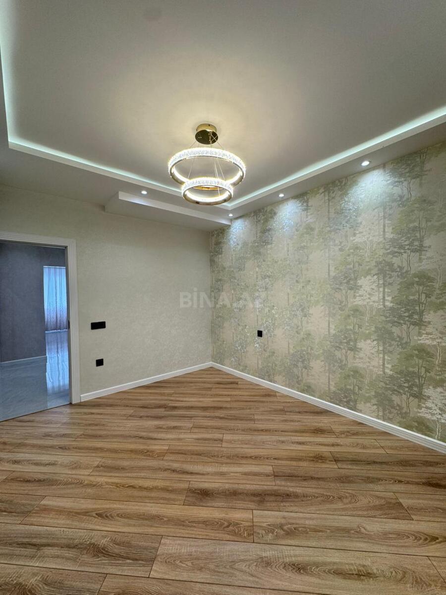 3 otaqlı Köhnə tikili, Həzi Aslanov m., Bakı