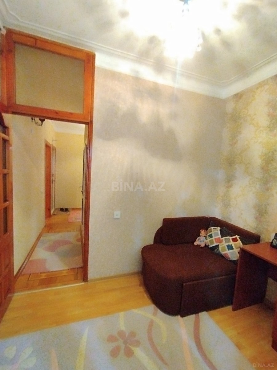 2 otaqlı Köhnə tikili, Əhmədli m., Bakı