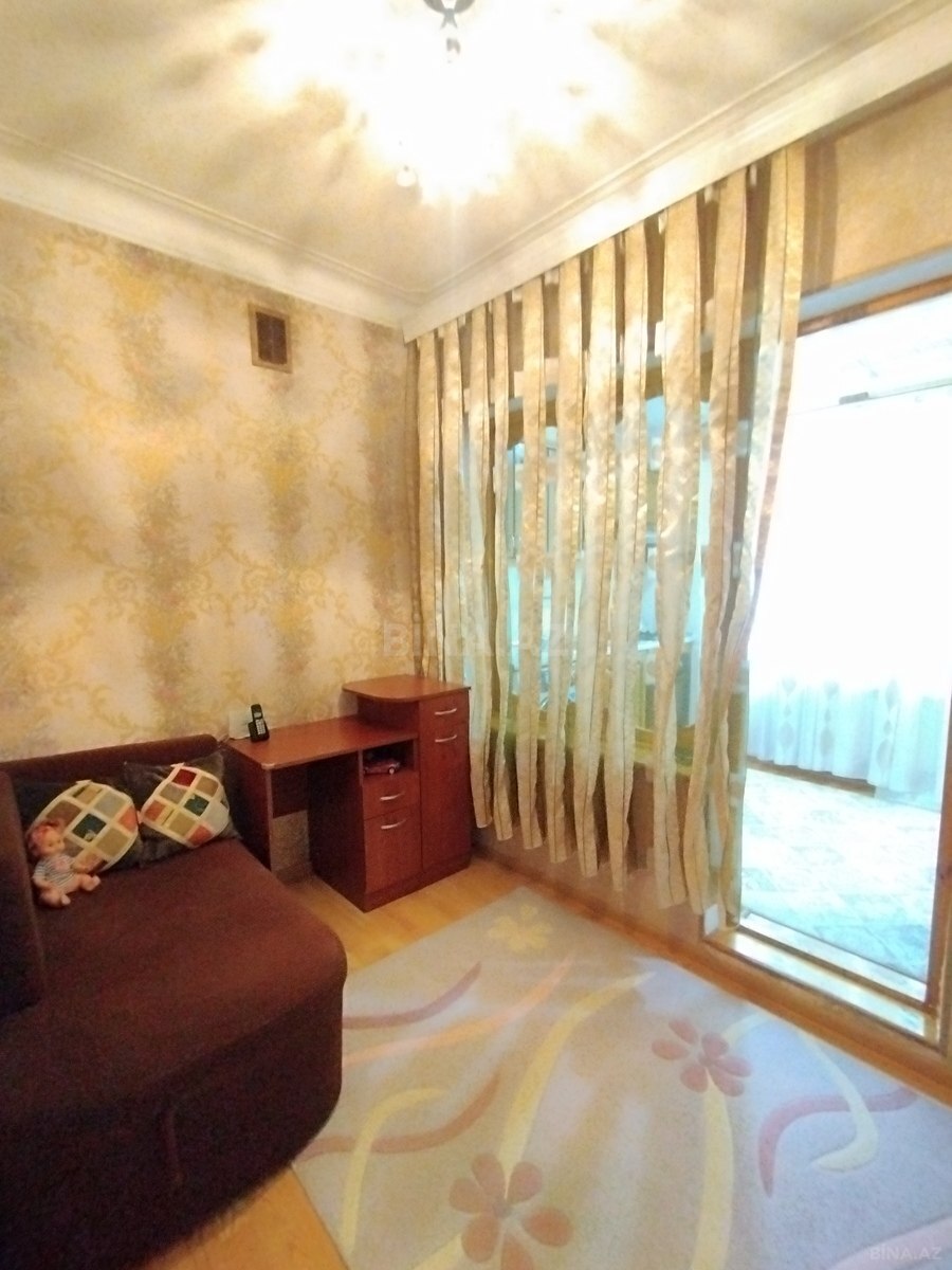 2 otaqlı Köhnə tikili, Əhmədli m., Bakı