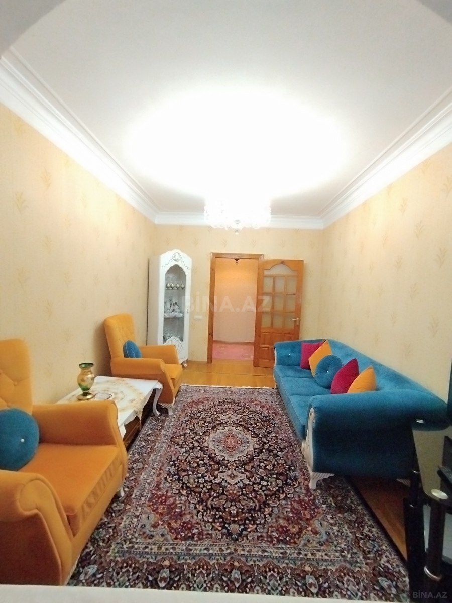 2 otaqlı Köhnə tikili, Əhmədli m., Bakı