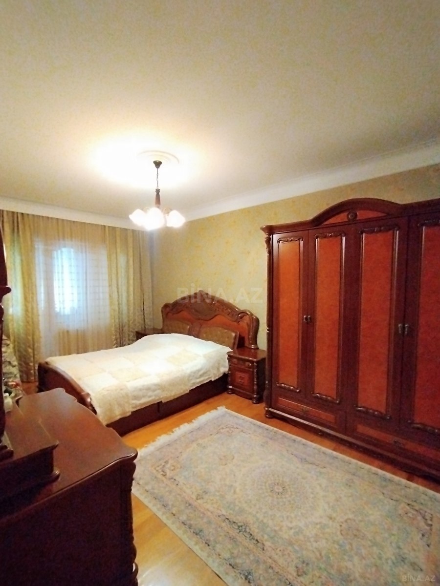 2 otaqlı Köhnə tikili, Əhmədli m., Bakı