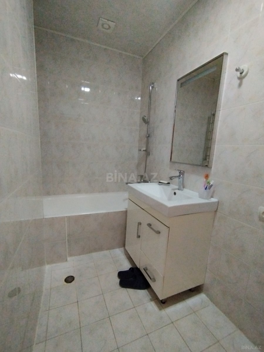 2 otaqlı Köhnə tikili, Əhmədli m., Bakı