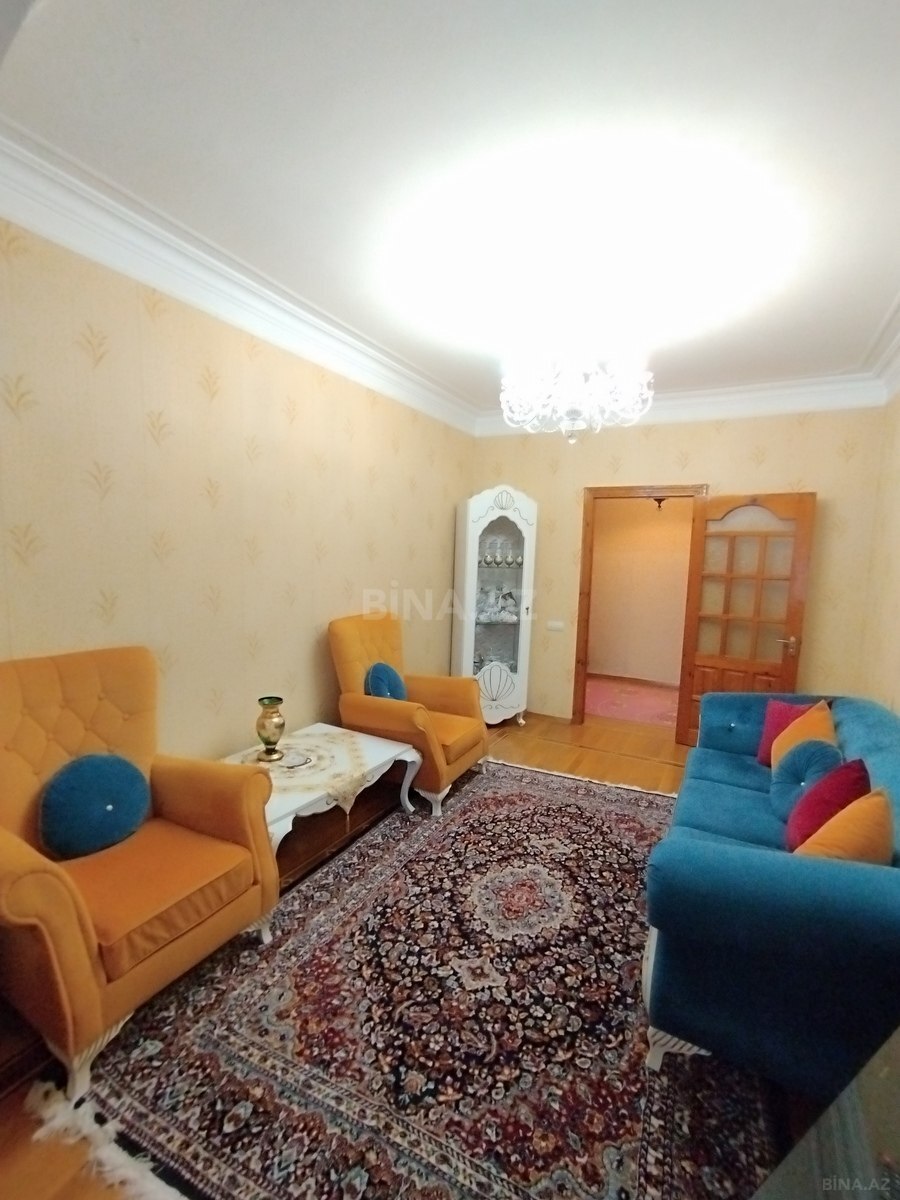 2 otaqlı Köhnə tikili, Əhmədli m., Bakı