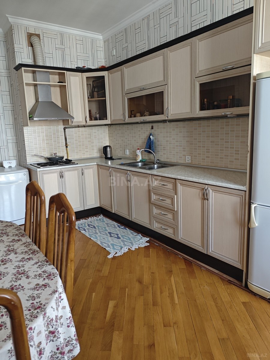 2 otaqlı Yeni tikili, Şah İsmayıl Xətai m., Bakı