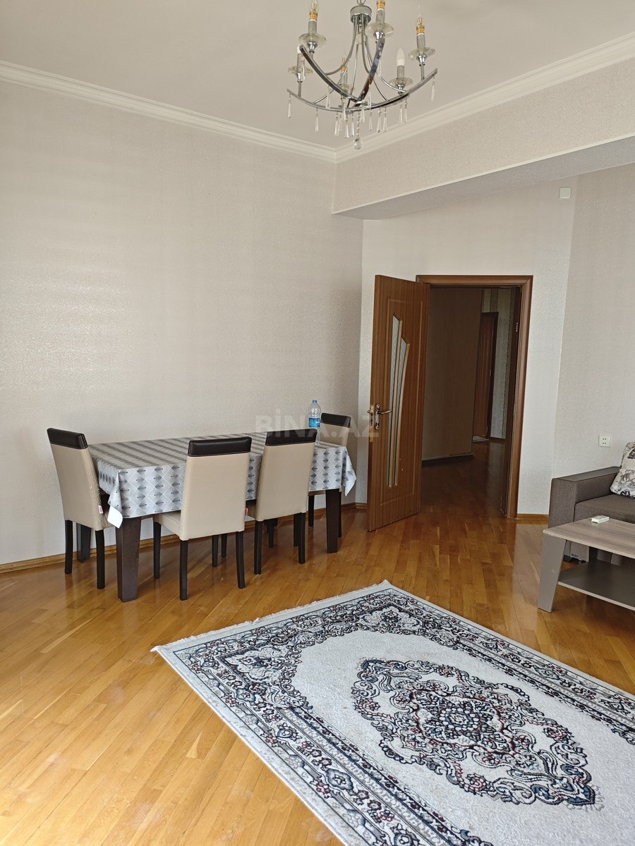 2 otaqlı Yeni tikili, Şah İsmayıl Xətai m., Bakı