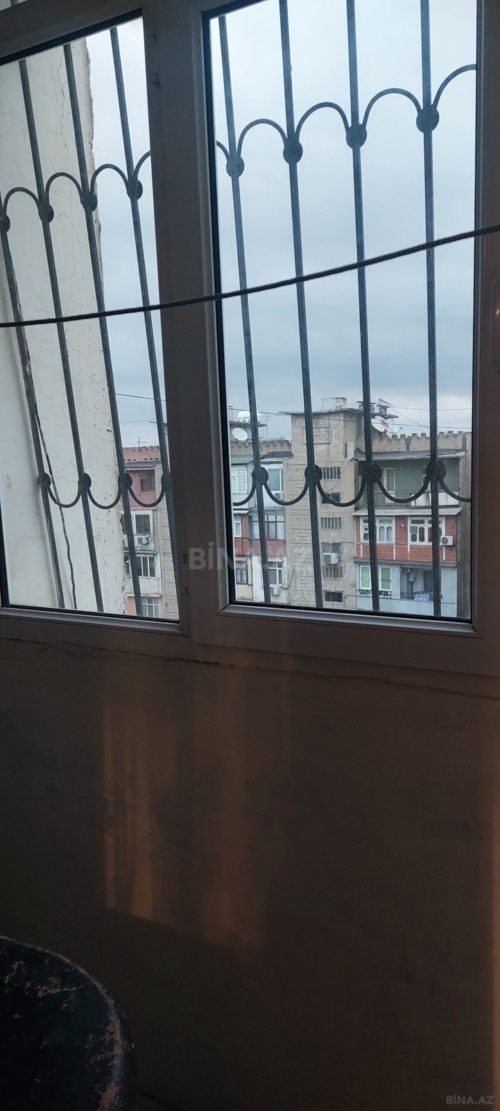 2 otaqlı Köhnə tikili, İnşaatçılar m., Bakı