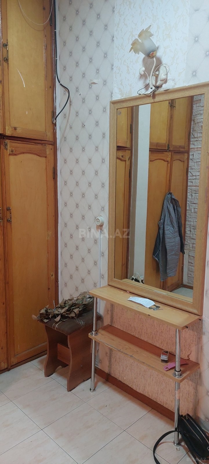 2 otaqlı Köhnə tikili, İnşaatçılar m., Bakı
