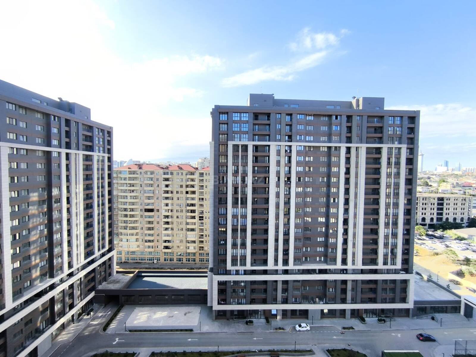 3 otaqlı Yeni tikili, Şah İsmayıl Xətai m., Bakı