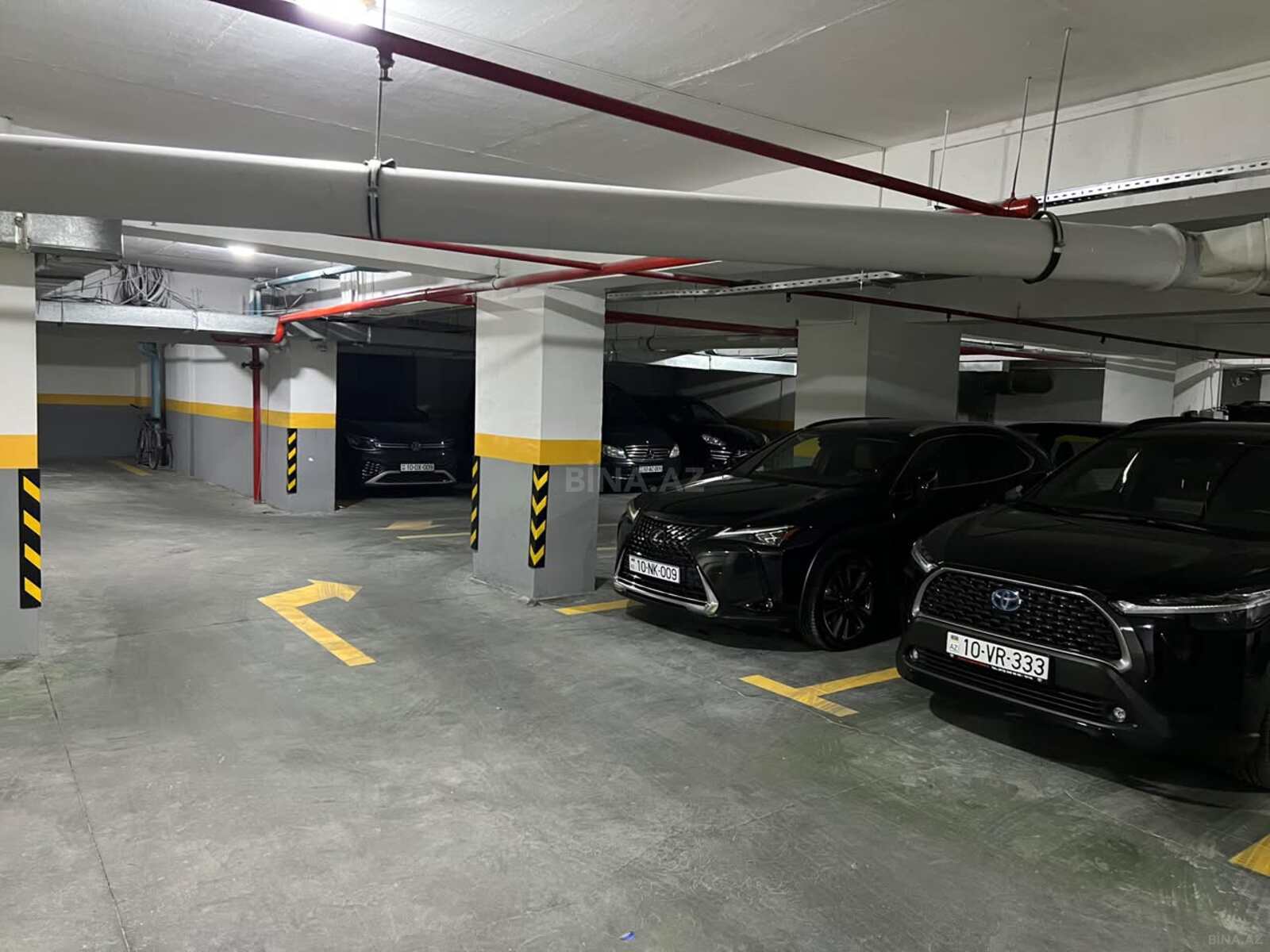 3 otaqlı Yeni tikili, Elmlər Akademiyası m., Bakı