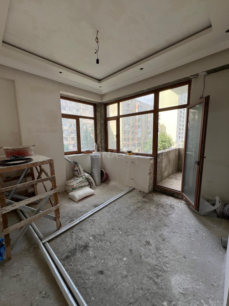 3 otaqlı Yeni tikili, Elmlər Akademiyası m., Bakı