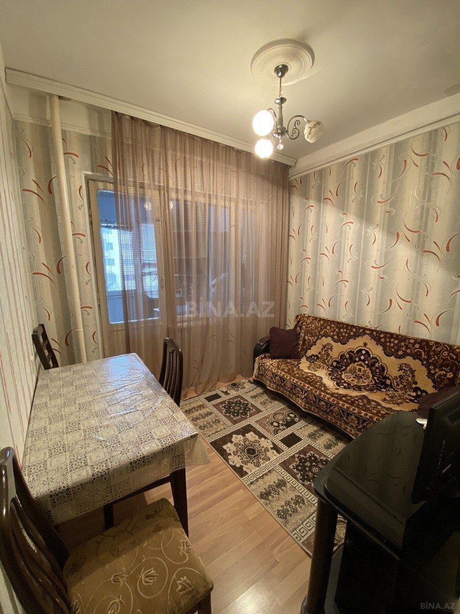 2 otaqlı Köhnə tikili, Əhmədli m., Bakı