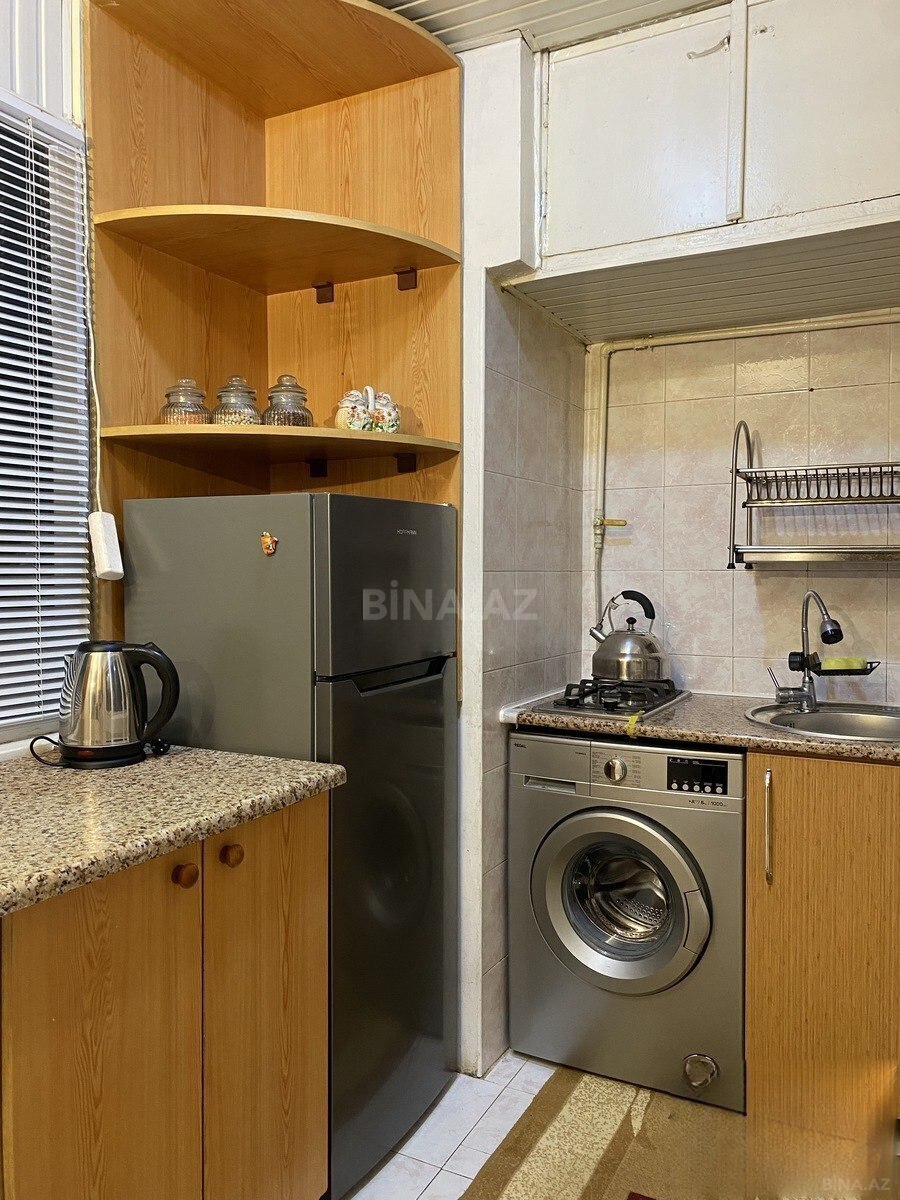 2 otaqlı Köhnə tikili, Əhmədli m., Bakı