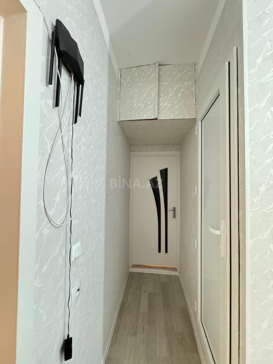 2 otaqlı Köhnə tikili, Memar Əcəmi m., Bakı