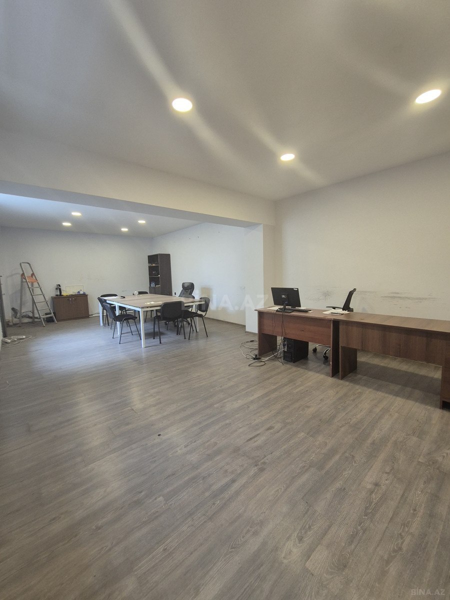 3 otaqlı Ofis, Azadlıq Prospekti m., Bakı