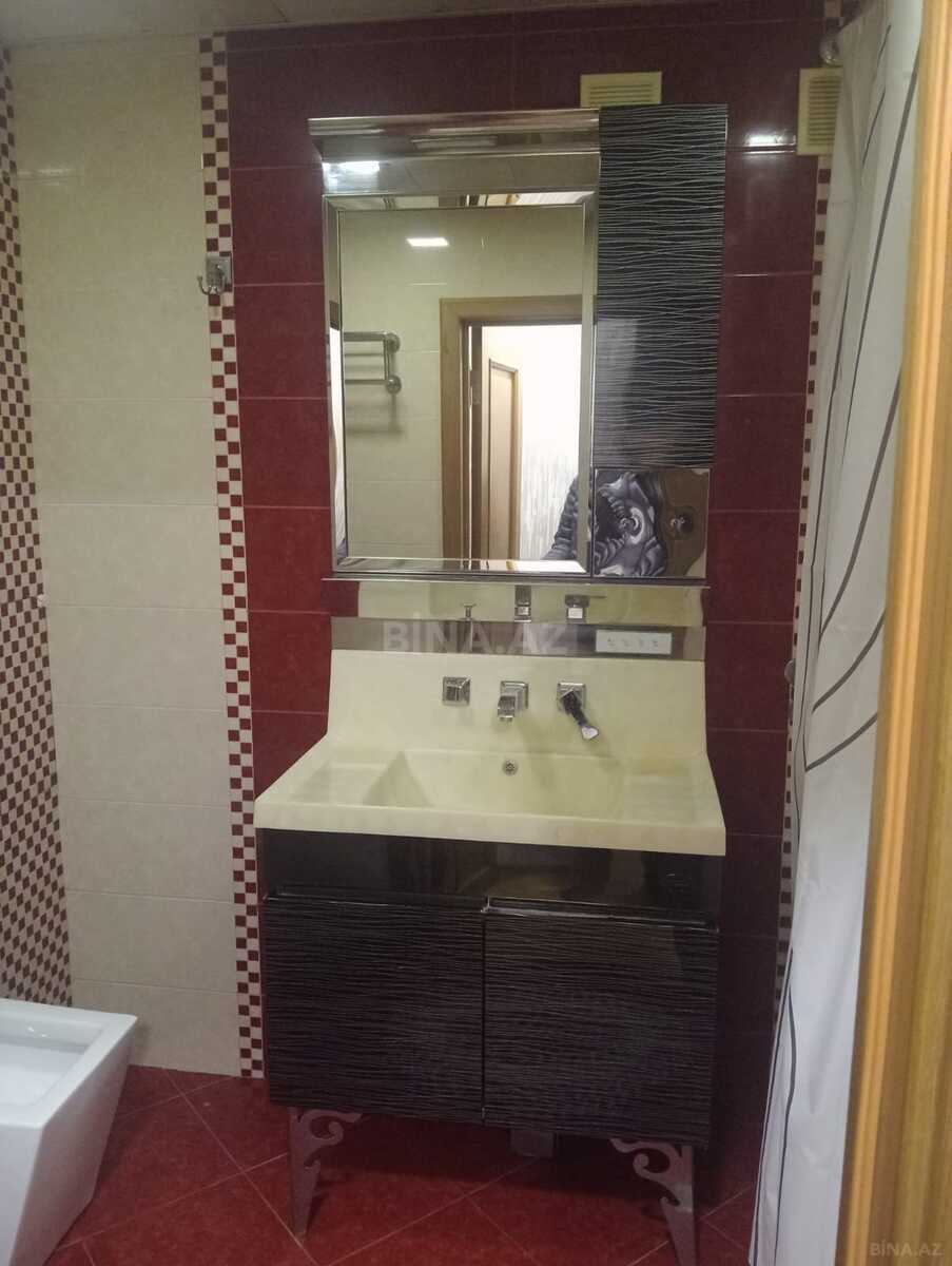 2 otaqlı Köhnə tikili, Xalqlar Dostluğu m., Bakı