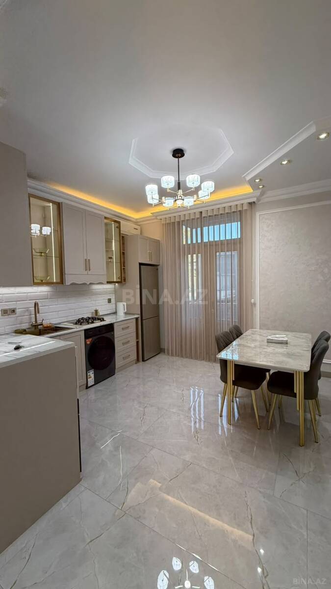 3 otaqlı Köhnə tikili, Sahil m., Bakı