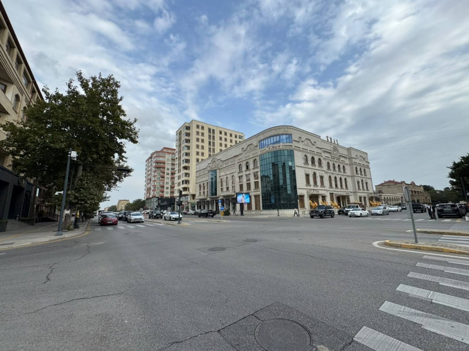 5 otaqlı Ofis, Gənclik m., Bakı