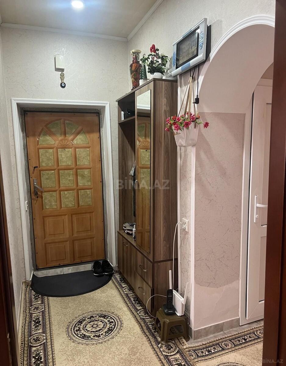 3 otaqlı Köhnə tikili, Həzi Aslanov m., Bakı