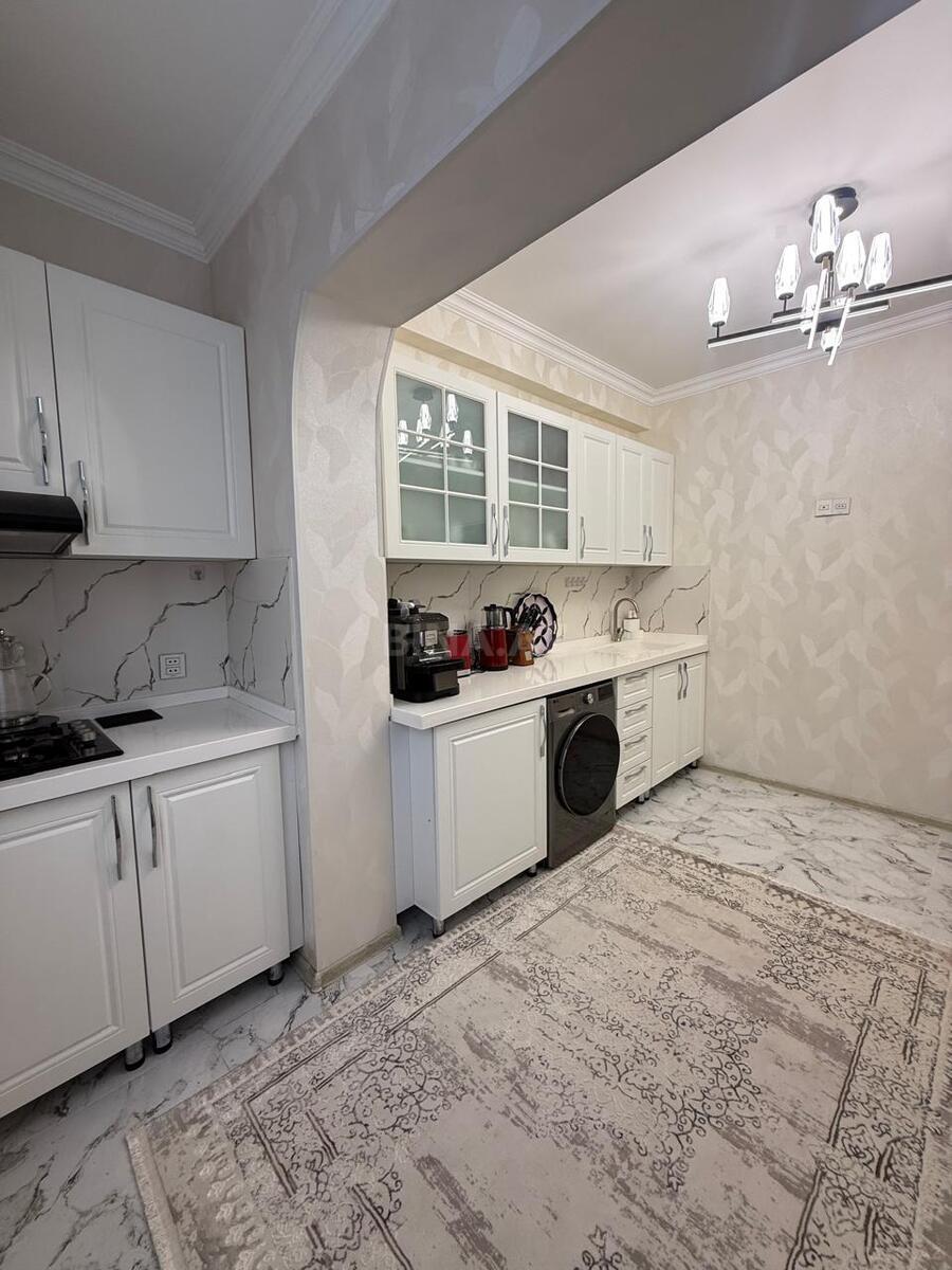 2 otaqlı Köhnə tikili, Yeni Yasamal q., Bakı