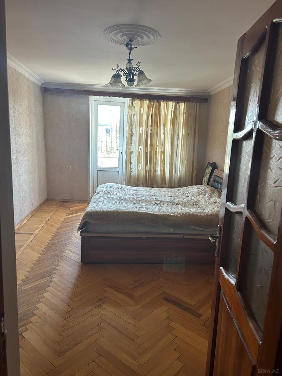 3 otaqlı Köhnə tikili, Gənclik m., Bakı