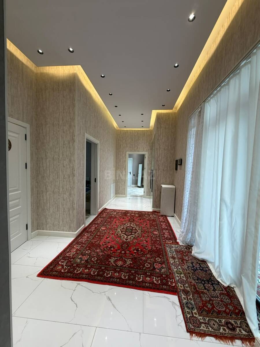 4 otaqlı Həyət evi/Bağ evi, Şüvəlan q., Bakı