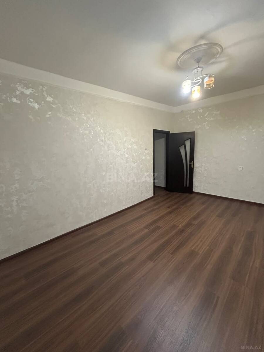 2 otaqlı Köhnə tikili, Neftçilər m., Bakı