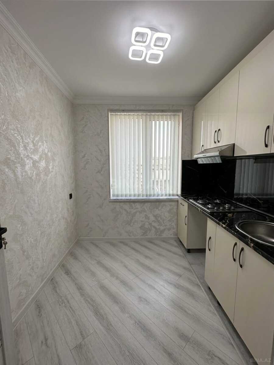 2 otaqlı Köhnə tikili, Neftçilər m., Bakı