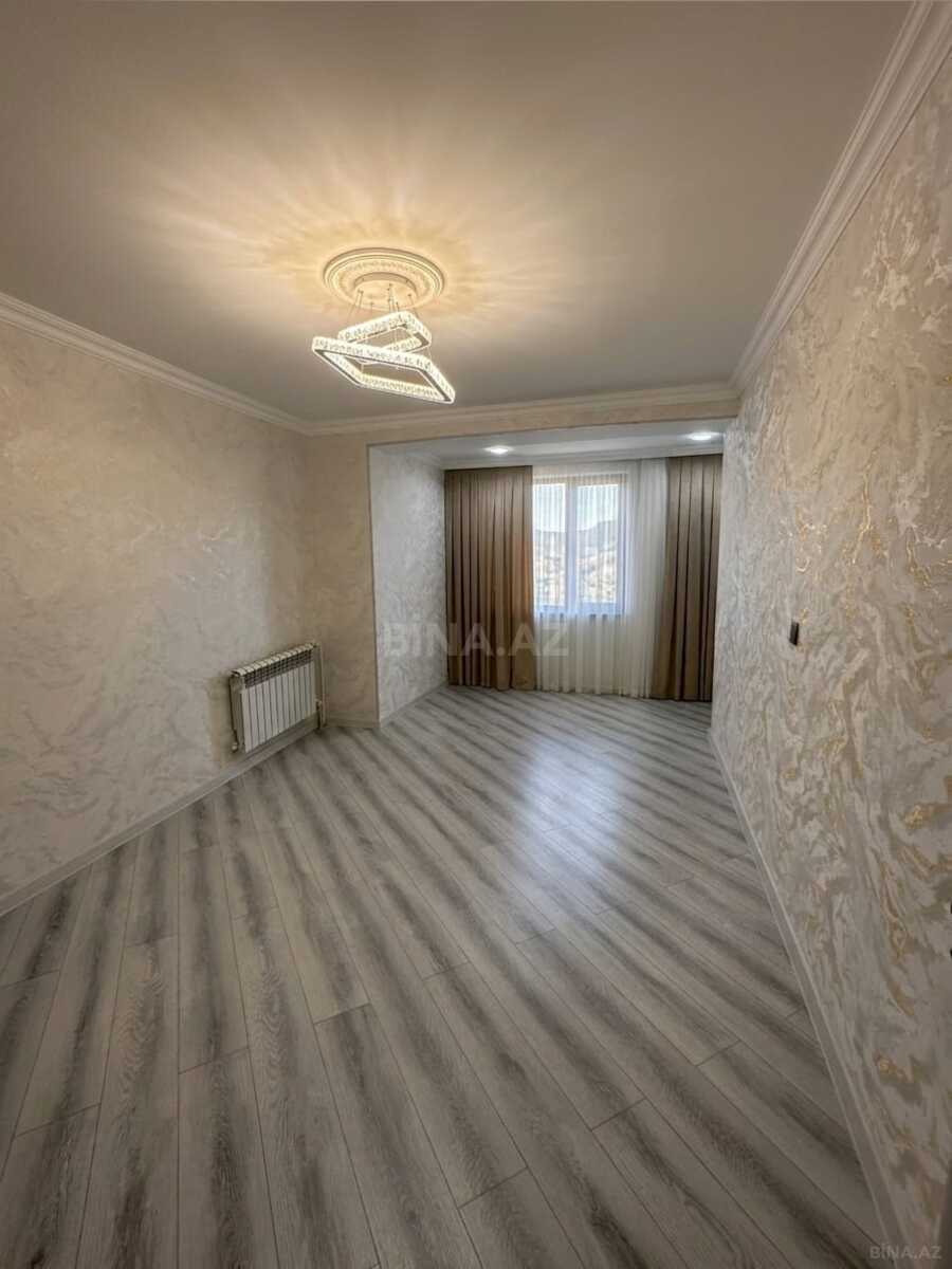 2 otaqlı Köhnə tikili, Neftçilər m., Bakı
