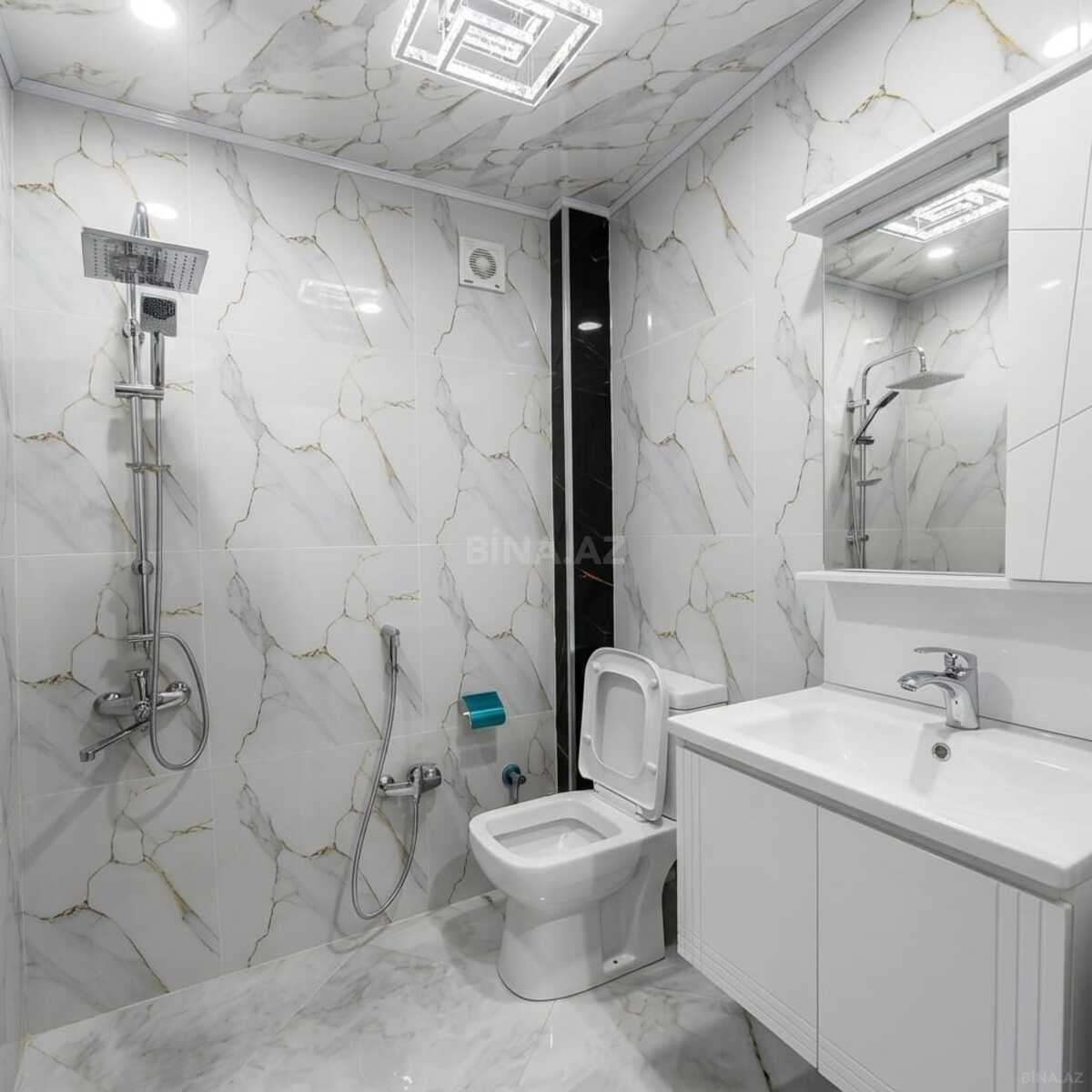 2 otaqlı Köhnə tikili, Neftçilər m., Bakı