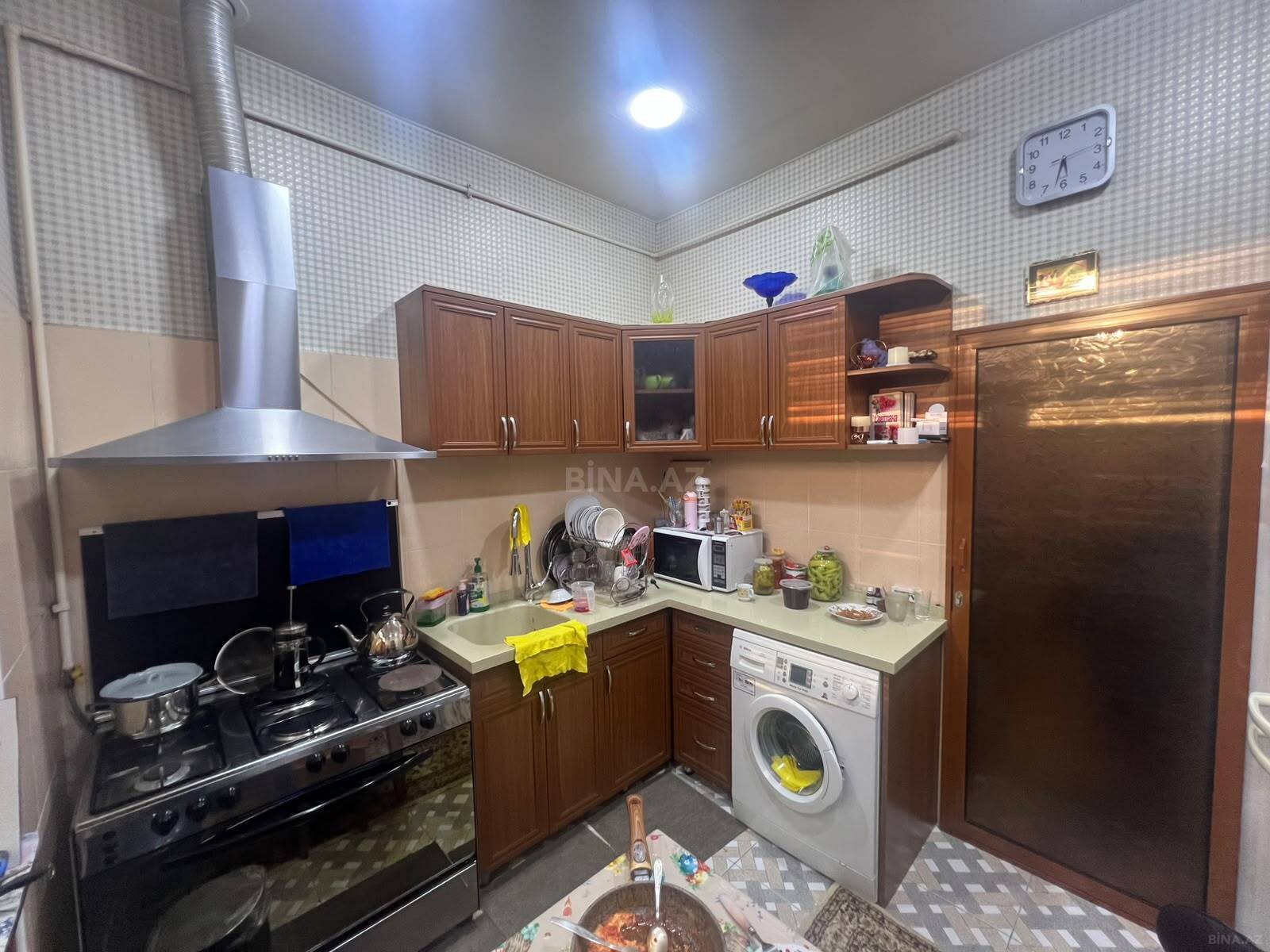 3 otaqlı Köhnə tikili, Nəsimi r., Bakı