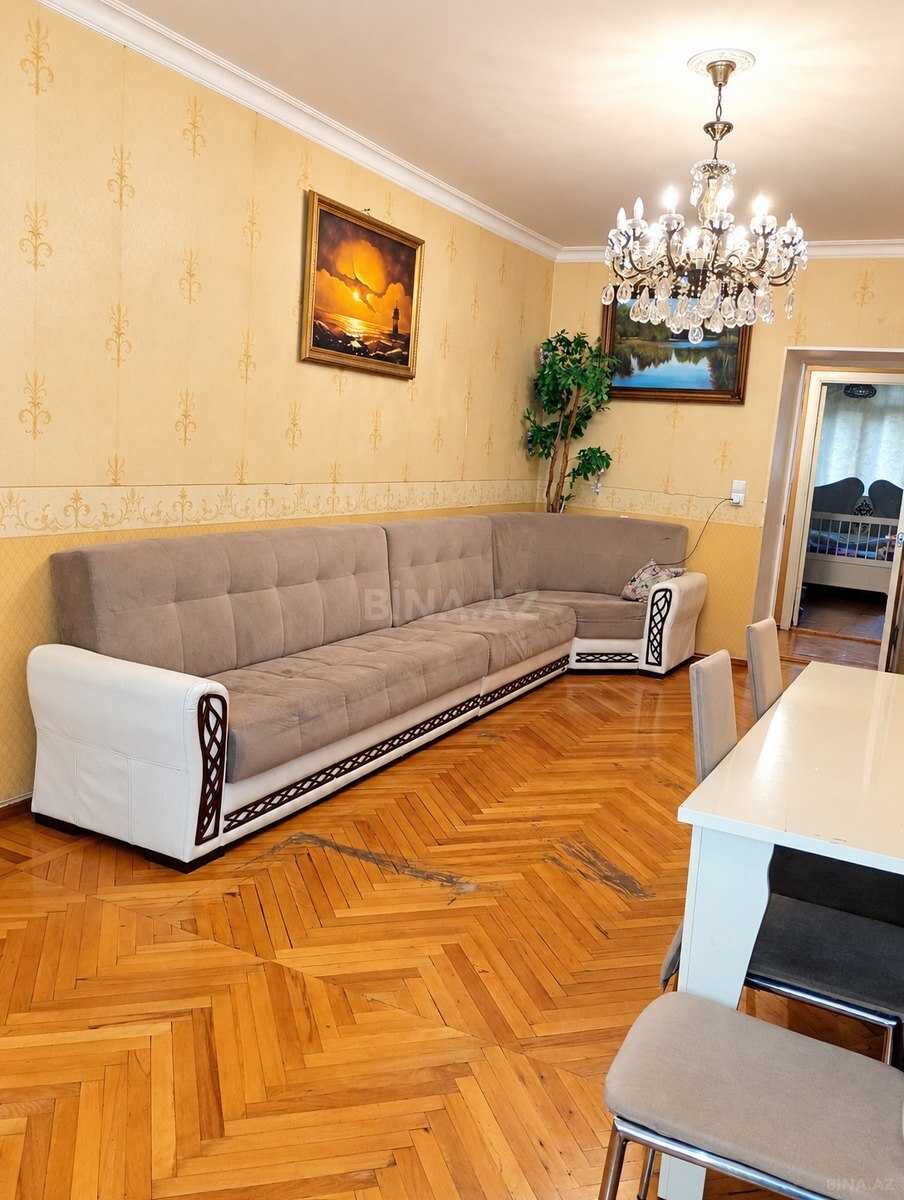 3 otaqlı Köhnə tikili, Gənclik m., Bakı