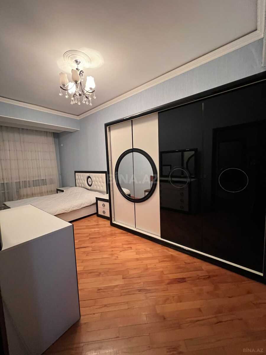 3 otaqlı Yeni tikili, İnşaatçılar m., Bakı
