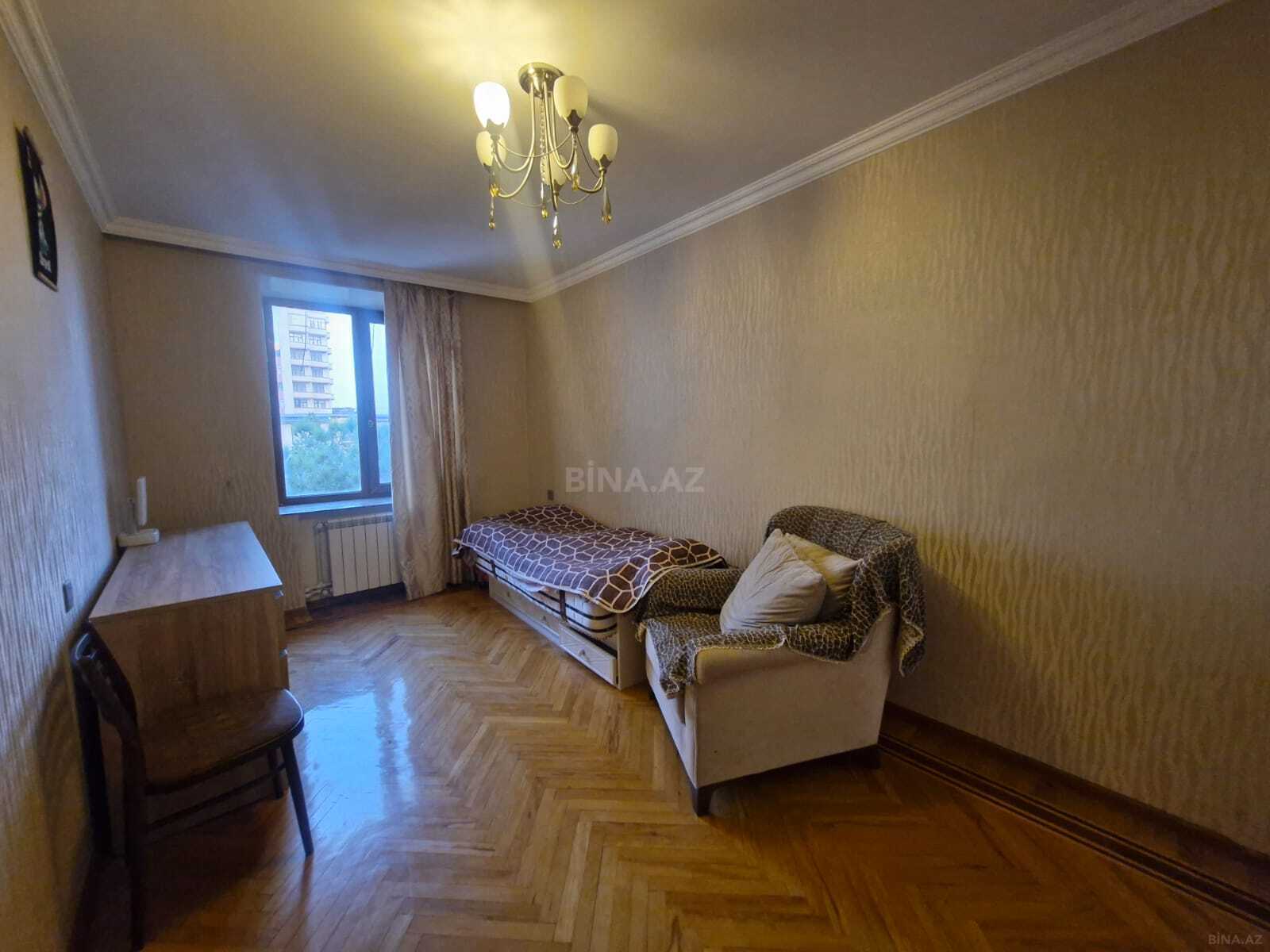 4 otaqlı Köhnə tikili, Yasamal q., Bakı