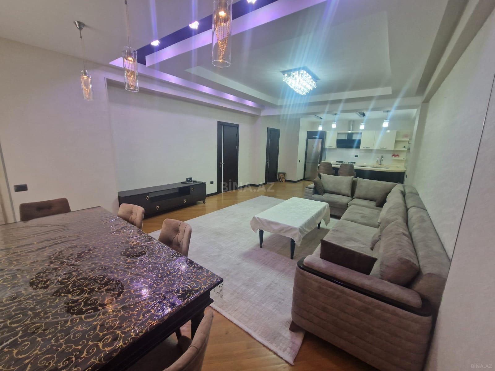 3 otaqlı Yeni tikili, Qara Qarayev m., Bakı