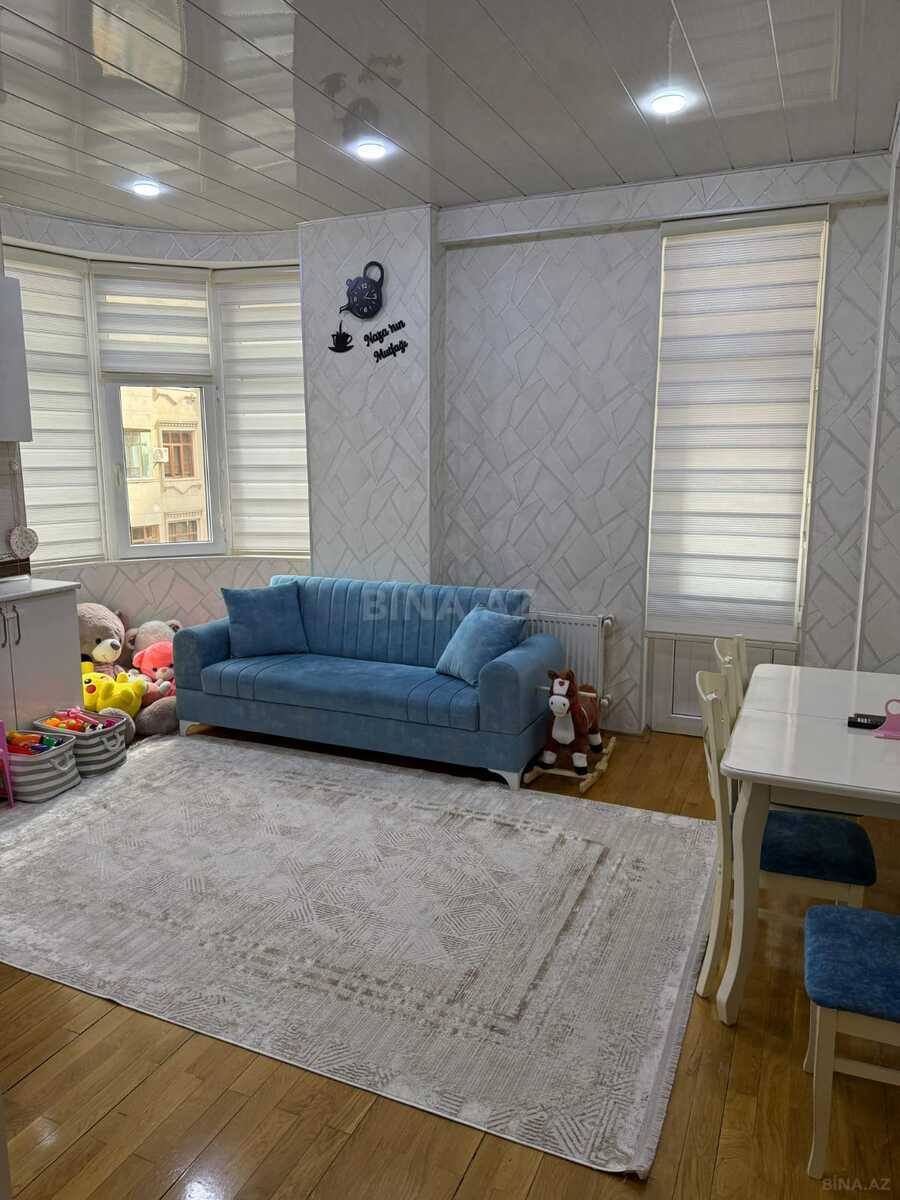 2 otaqlı Yeni tikili, Şah İsmayıl Xətai m., Bakı
