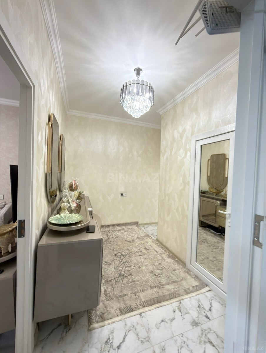 2 otaqlı Köhnə tikili, İnşaatçılar m., Bakı