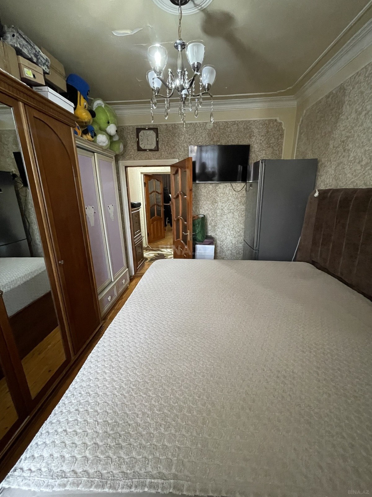 3 otaqlı Köhnə tikili, Bakıxanov q., Bakı