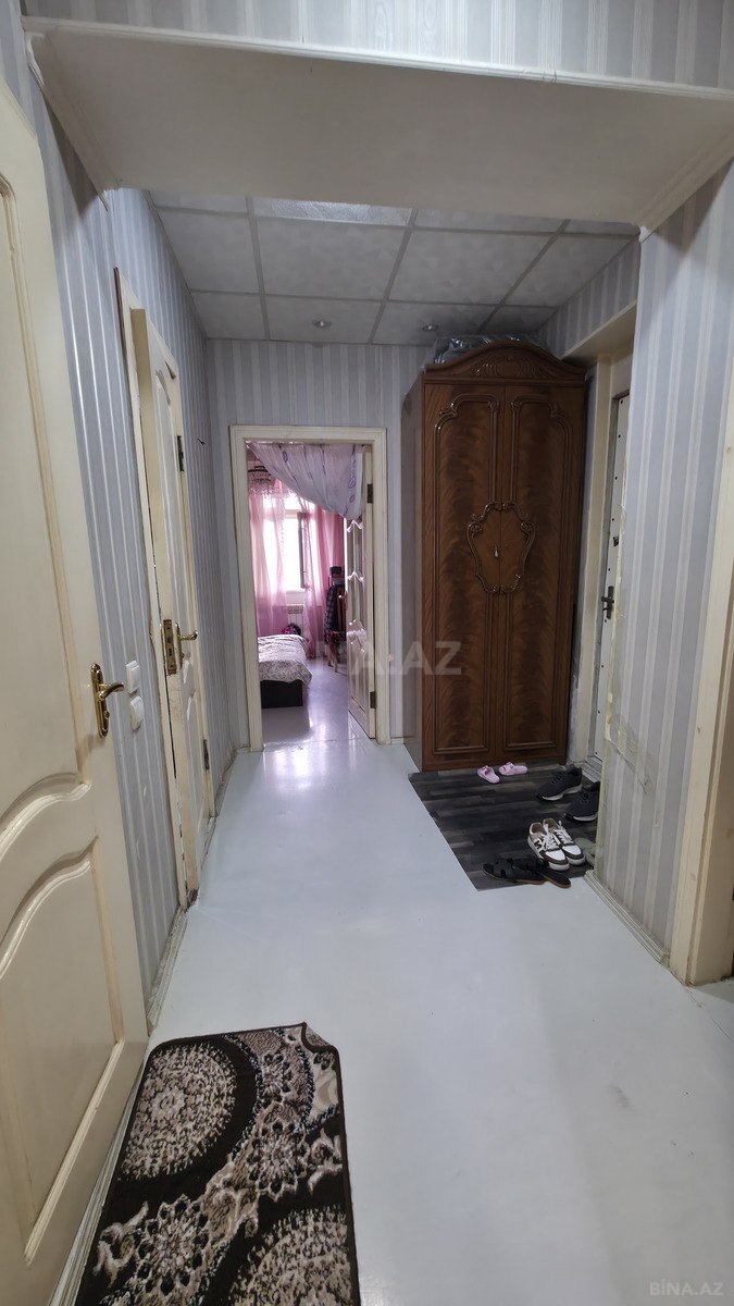 2 otaqlı Köhnə tikili, Bakıxanov q., Bakı