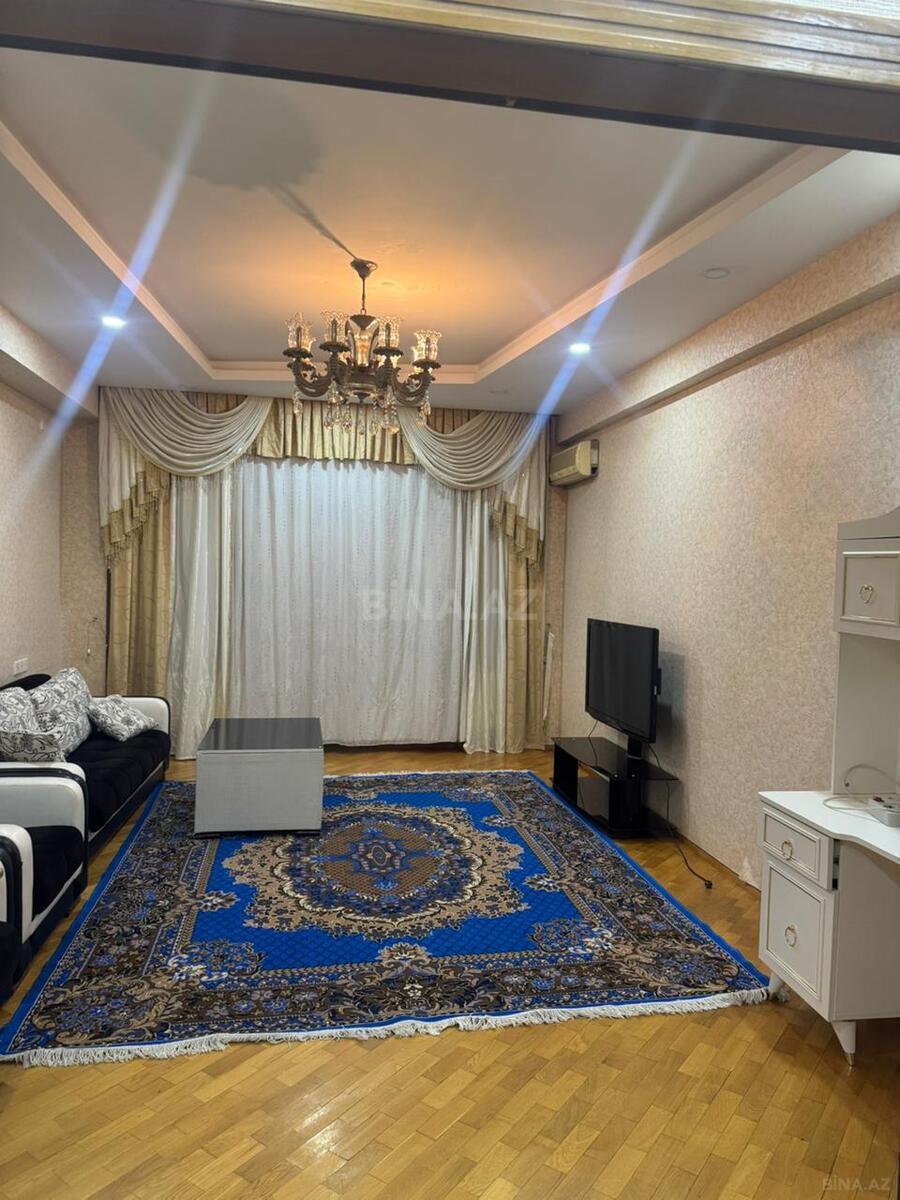 3 otaqlı Yeni tikili, 8 Noyabr m., Bakı