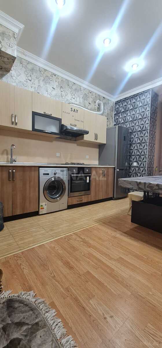 2 otaqlı Köhnə tikili, Sahil m., Bakı
