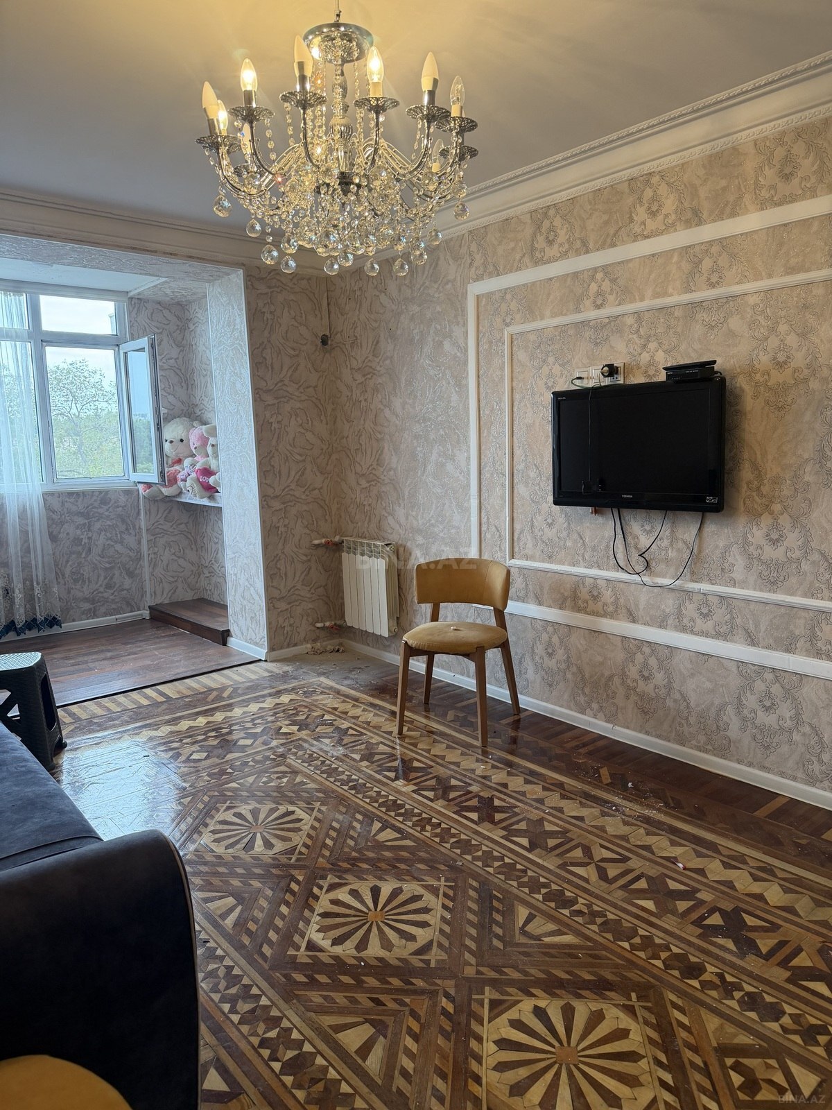 3 otaqlı Köhnə tikili, Elmlər Akademiyası m., Bakı